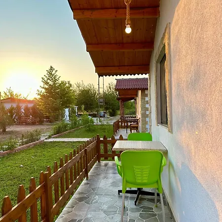 Gæstehus Sandri Country Sarandë